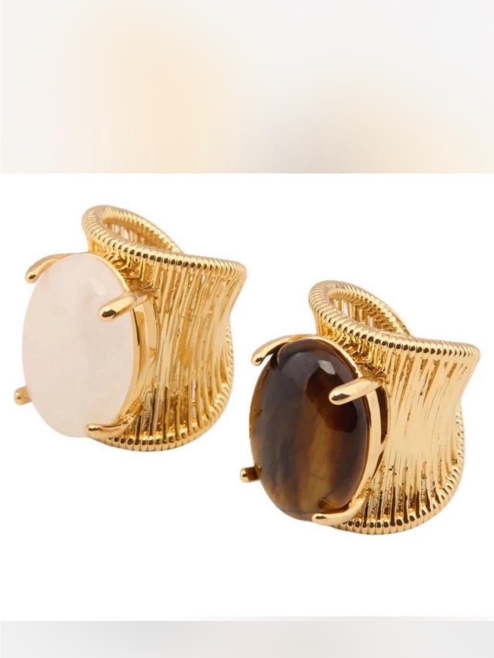 Vintage Gold-Tone Ring with and Ivory Oval Stones